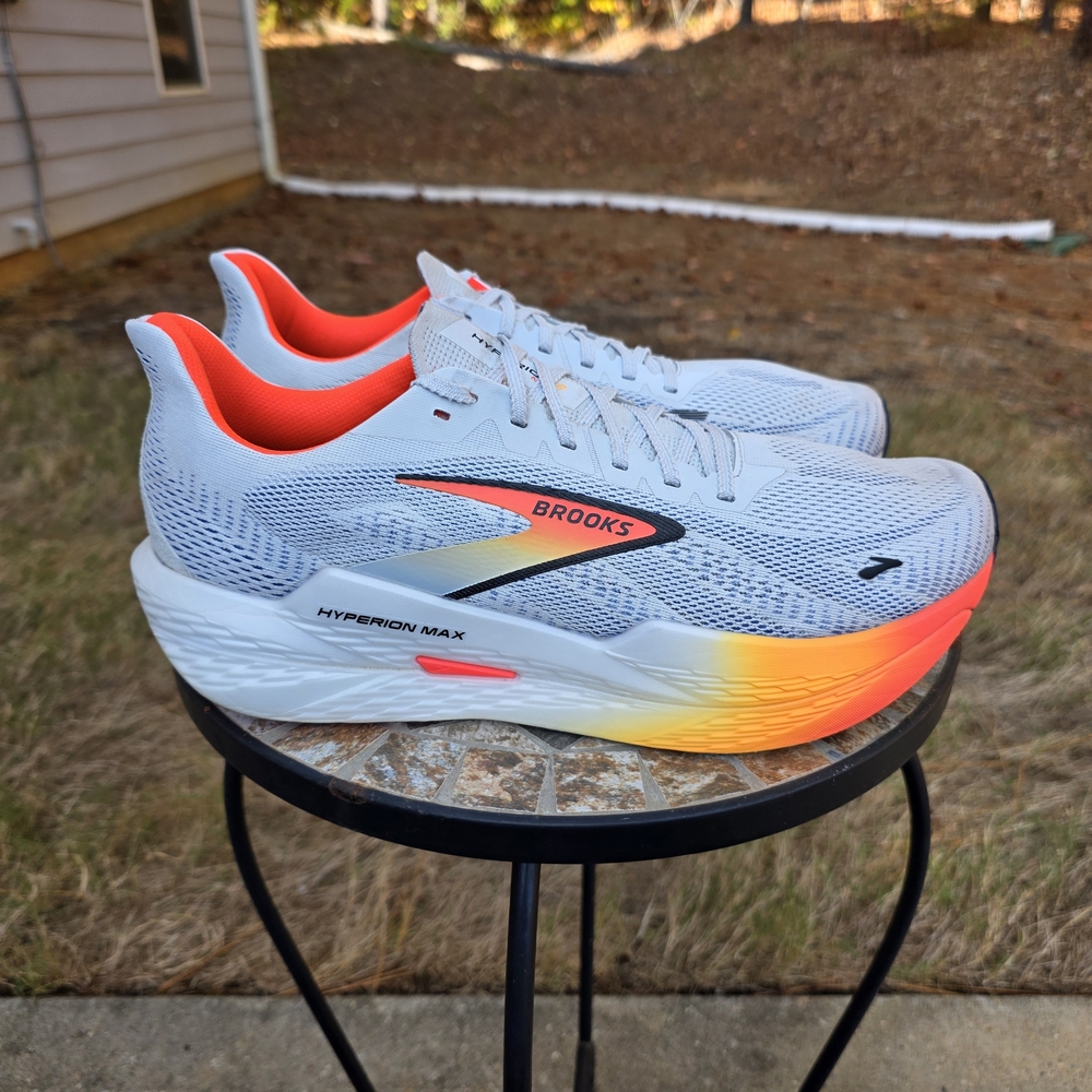 Brooks Hyperion Max 2 1104341D443 Illusion/Coral Running Shoe Sneaker Men Sz 13